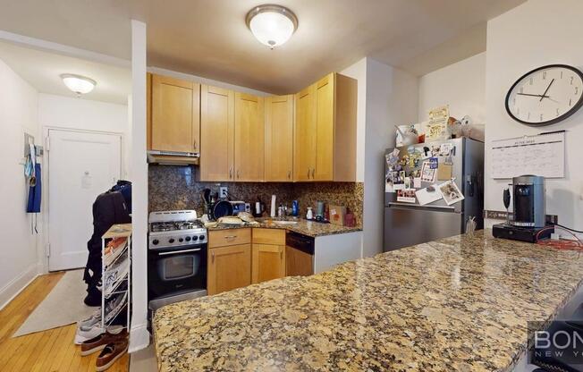 1 bed, 1 bath, $5,495, Unit 2B