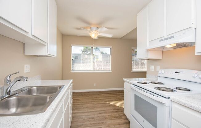 1 bed, 1 bath, 615 sqft, $2,450