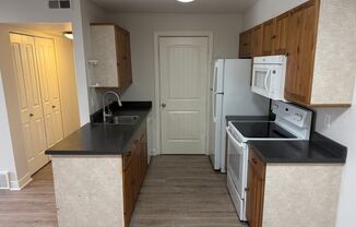 Beautiful 2 bedroom/2 bathroom condo with Mountain View’s