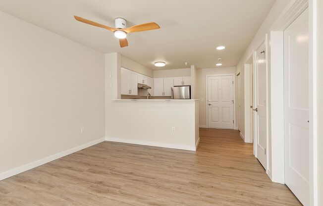 1 bed, 1 bath, 593 sqft, $1,895, Unit 305