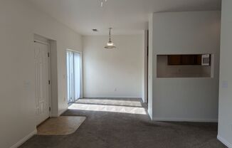 2 beds, 2 baths, $1,400, Unit C