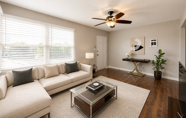 30th Street Cottages | 1 Bedroom Apartments in Golden Hill