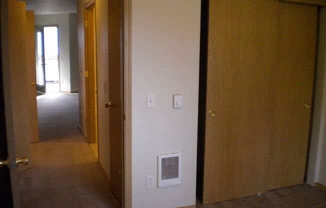 2 beds, 2 baths, 981 sqft, $1,695, Unit 115