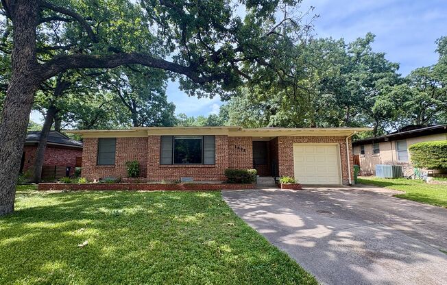 1408 Bluebonnet