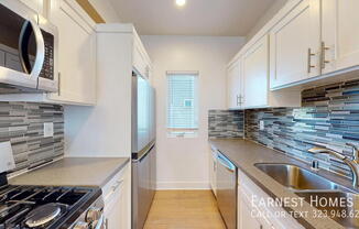 146 1/2 ROSEMONT AVE