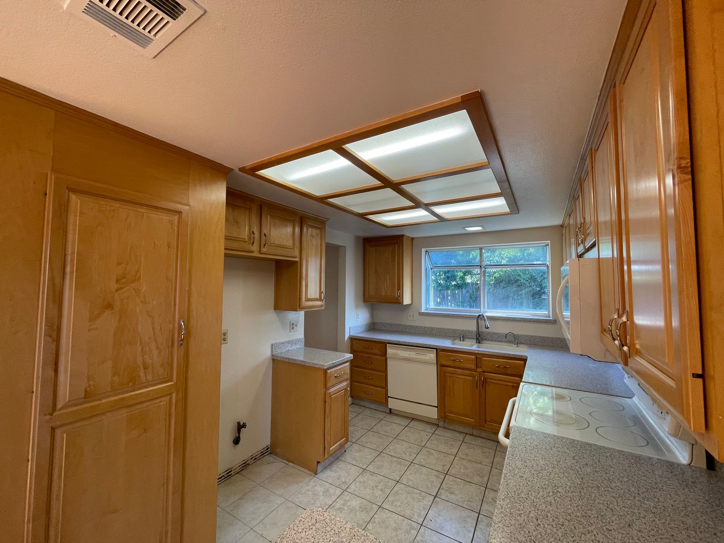 Charming 3-Bedroom Home in Citrus Heights