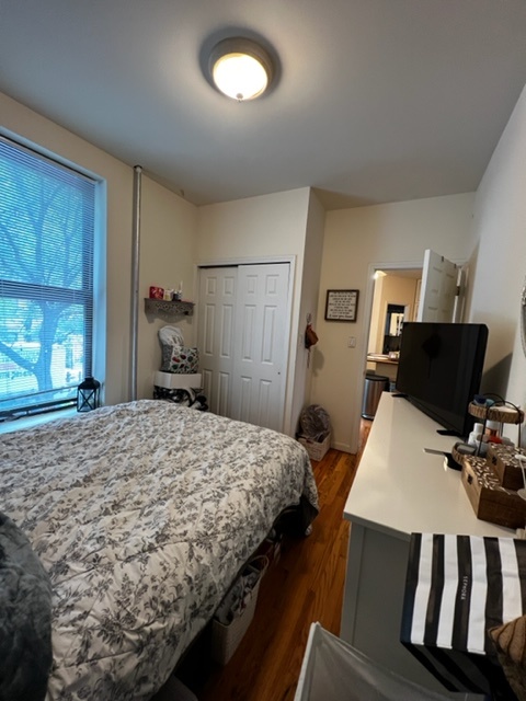 2 beds, 1 bath, $3,450, Unit 2R