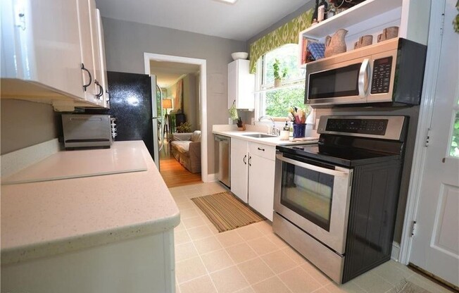 Renovated Kirkwood home for rent!!