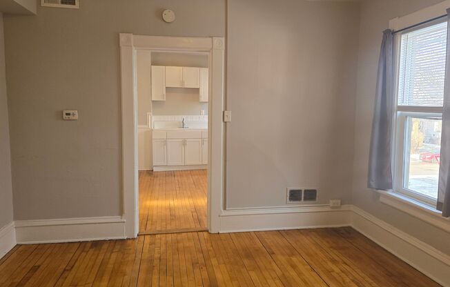 1 bed, 1 bath, $995, Unit 1305-C