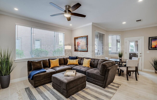 2 beds, 2 baths, 972 sqft, $2,800, Unit Unit 1150