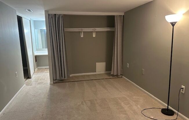 One level living in a spacious upgraded condo