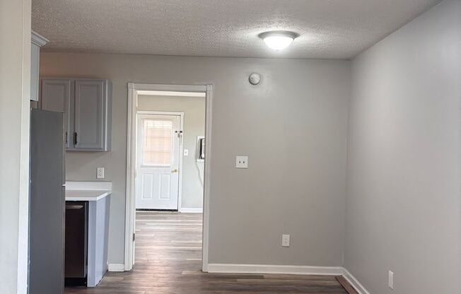 1 bed, 1 bath, 560 sqft, $745, Unit J63