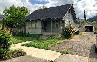 3 Bedroom in Whiteaker Neighborhood