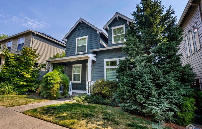 Beautiful 3 Bed/3 Bath Home!