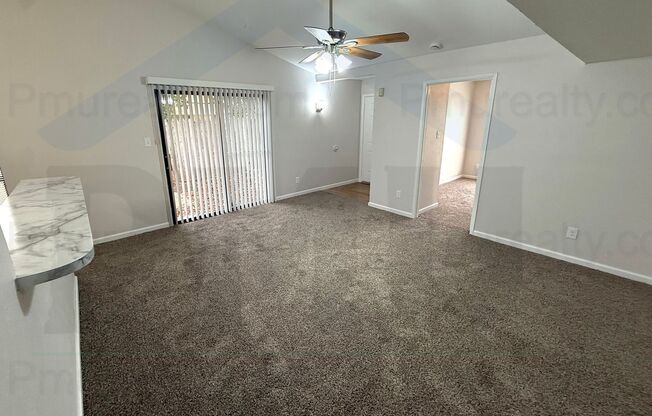 COMING SOON! Charming 2-bedroom, 1-bathroom duplex located in the vibrant city of Dallas