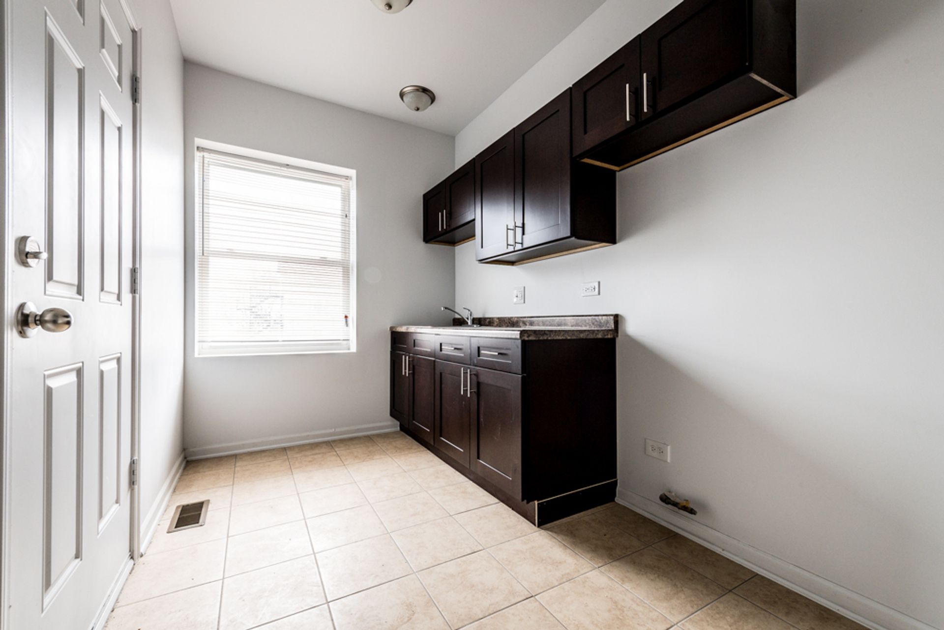 1509-11 S Kenneth Ave Chicago, IL 60623