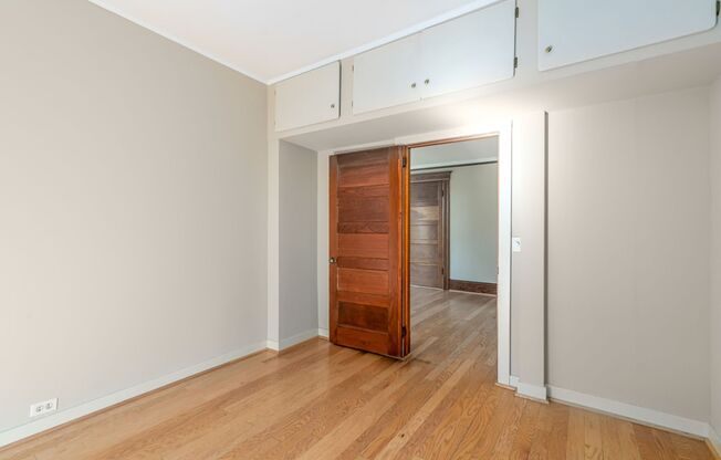 4382 Howe St. #2 - 1 bedroom | 1 bath | Lower unit