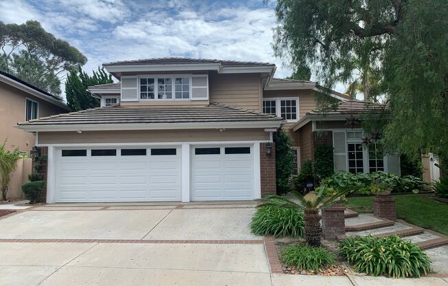 Furnished 4-bedroom & Office, 3.5 bath home
