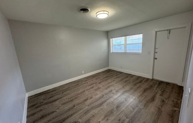 1 bed, 1 bath, $1,675, Unit 14