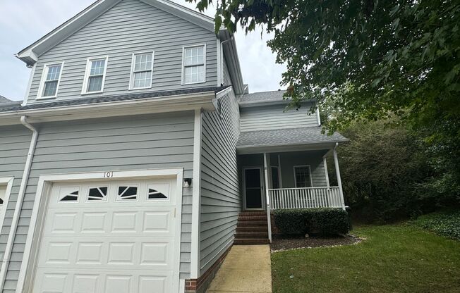 End Unit 2 Bedroom | 2.5 Bath Townhouse in North Raleigh *Move IN Special!*