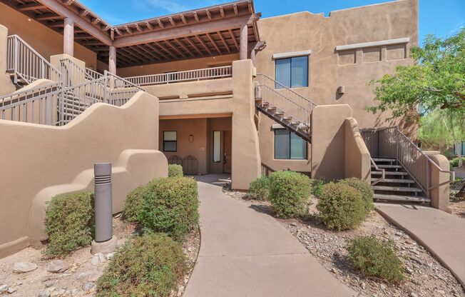 Beautiful 2-Bedroom Condo in Prime Scottsdale Location!