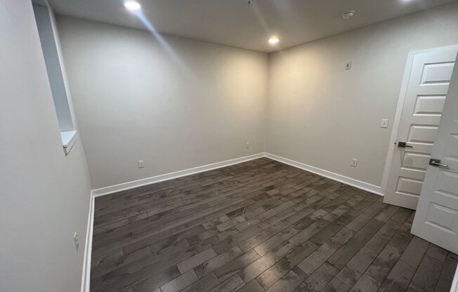 2 beds, 2 baths, 1,100 sqft, $2,200, Unit Unit 1