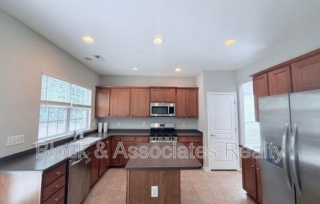 2101 ADDENBROCK DR