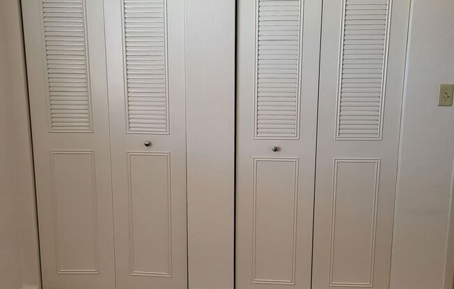 1 bed, 1 bath, 700 sqft, $845, Unit 05231-1