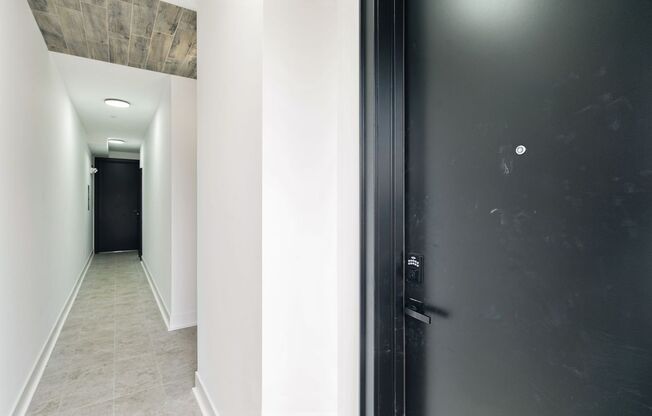 2 beds, 1 bath, 1,000 sqft, $1,558, Unit Unit 1