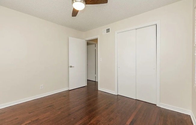 3 beds, 1 bath, $1,399