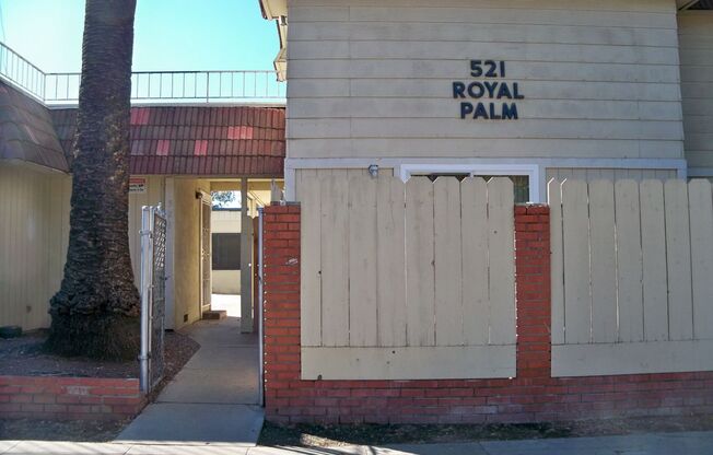 Royal Palm Apartments