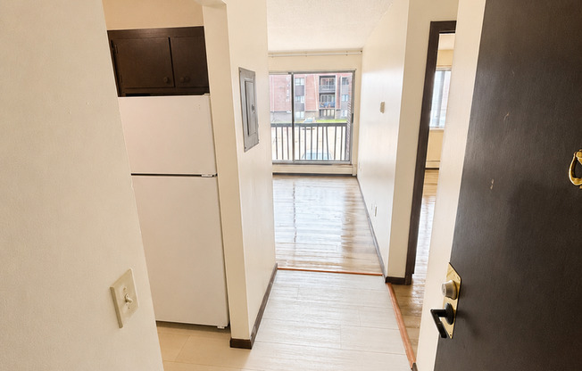 2 beds, 1 bath, 950 sqft, $1,200, Unit 1288208