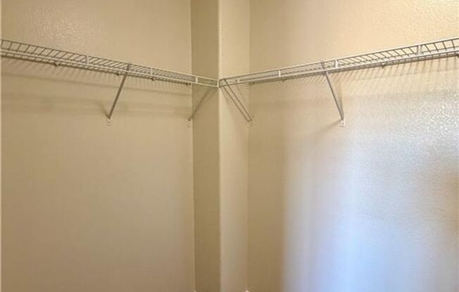 3 beds, 2.5 baths, $2,150