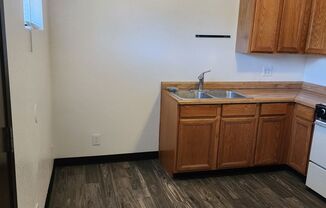 1 bed, 1 bath, 440 sqft, $950, Unit 231-4  261