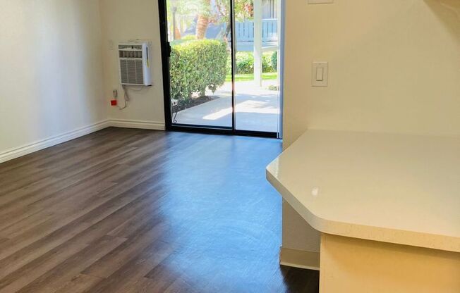 1 bed, 1 bath, 540 sqft, $1,625