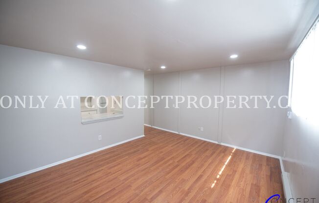 2 beds, 1 bath, 790 sqft, $1,099, Unit A7