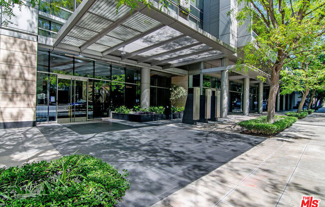 2 beds, 2.5 baths, 2,320 sqft, $6,700, Unit 1511