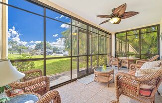 ** 2/2 First Floor Condo ~ Cross Creek ~ Renovated!