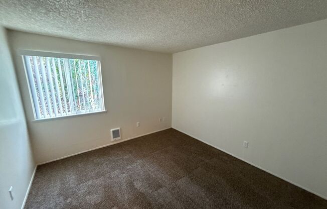 2 beds, 1 bath, 825 sqft, $1,245, Unit 217