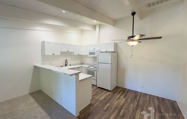 1 bed, 1 bath, 605 sqft, $1,275