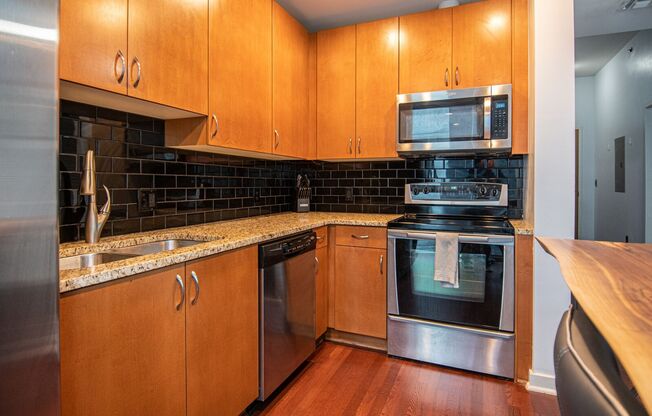 1 bed, 1 bath, $1,750, Unit Unit # 609