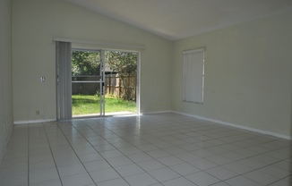 2 beds, 2 baths, $1,600