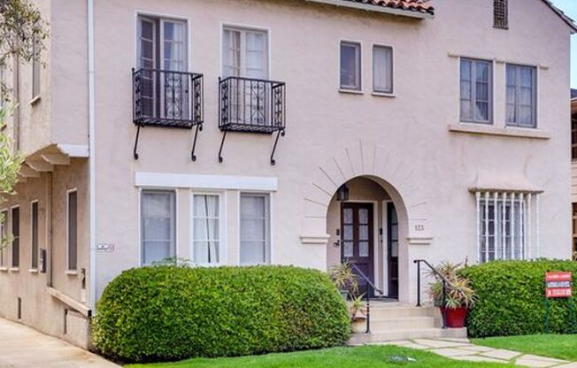123 Hamilton Luxury Investments LLC