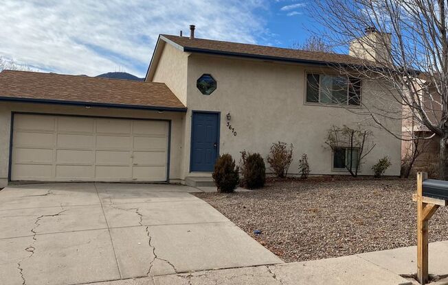 Bi-Level Living with Views of Cheyenne Mountain