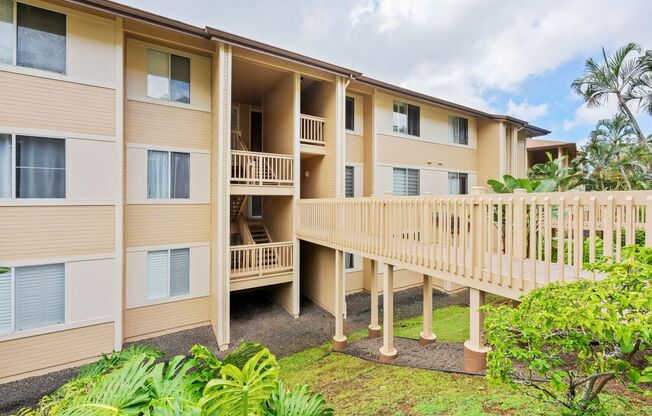 large Mililani 2 bedroom townhouse