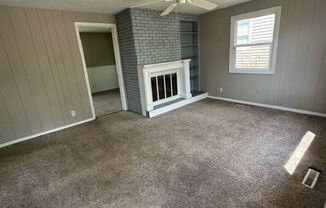 3 beds, 1 bath, $1,275