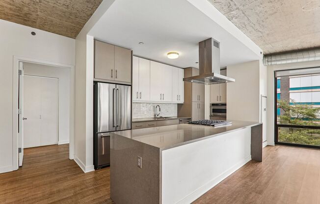2 beds, 2 baths, 1,420 sqft, $4,500, Unit 301