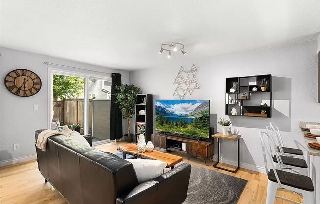 Kirkland Townhouse