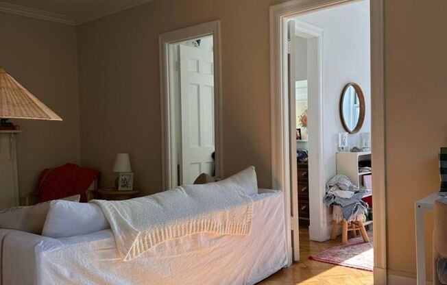 415 W Fullerton Pkwy