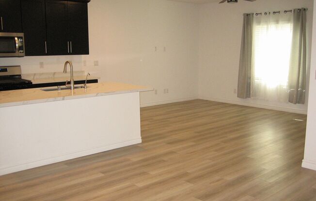 West Summerlin Townhouse - 1833-SqFt. - 3-beds, 2.5-baths, 2-car attached garage, Gated Comm.
